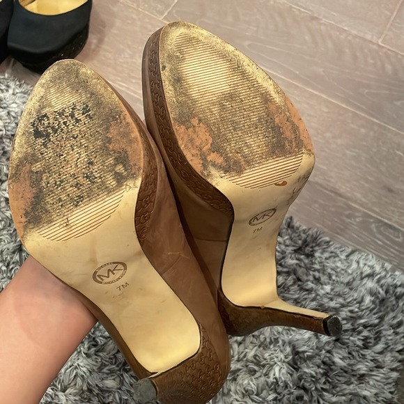 Michael Kors Heels - Picture 6 of 6